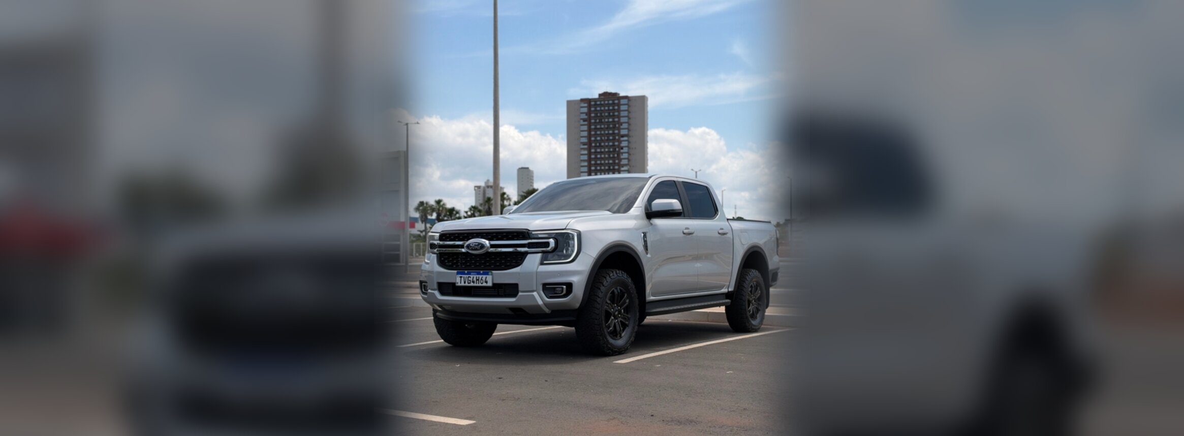 Ford Ranger V6 0KM prata cabine dupla - Vista frontal